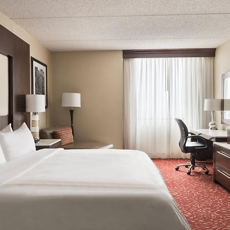 Chicago Marriott Northwest Hotel Hoffman Estates Exterior photo